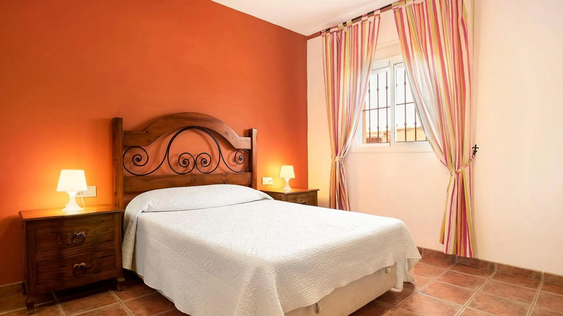 Casa Juana Zahora Villa 0*,