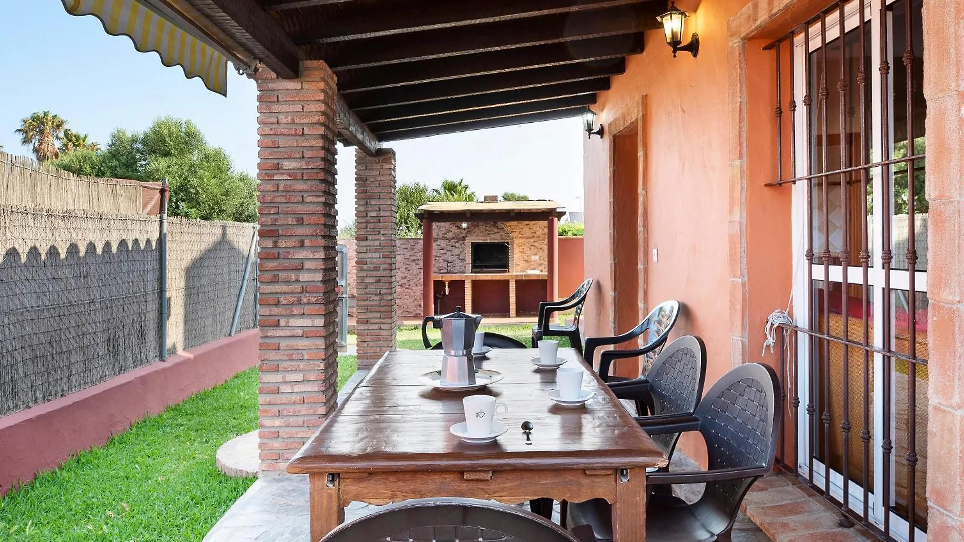 Casa Juana Zahora Villa